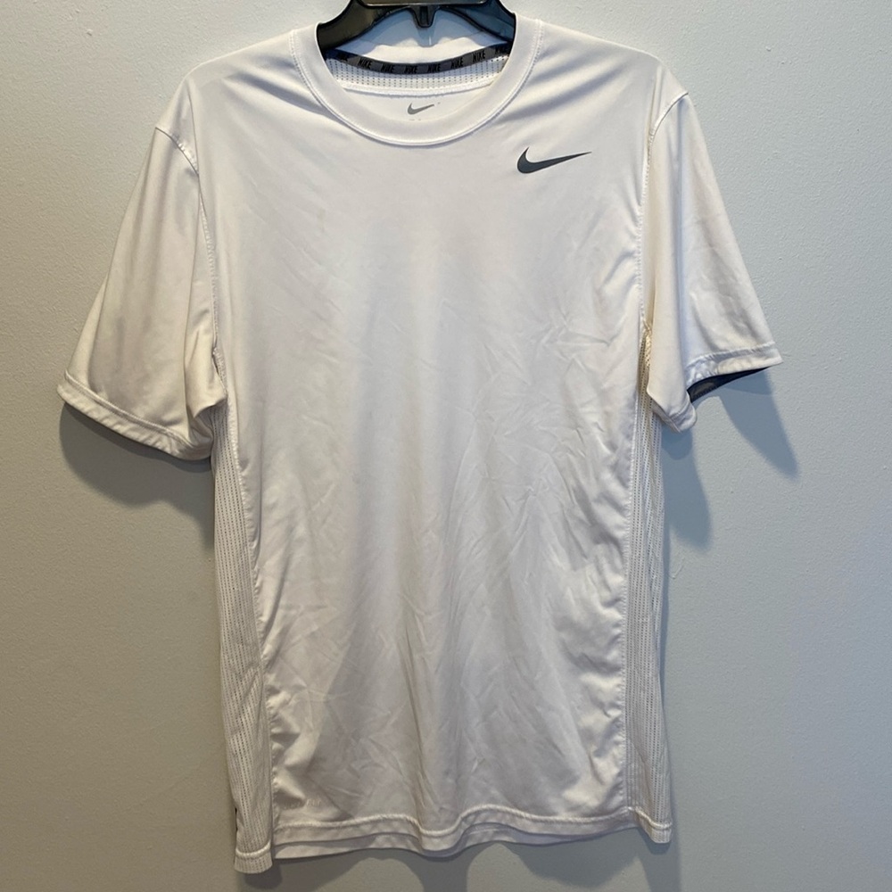 Nike Dri-Fit Mens Medium